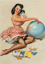 Charger l&#39;image dans la visionneuse de la galerie, Globe pin-up
